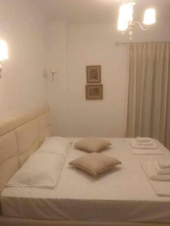 Vogklis House Hotel Qeparo Luaran gambar