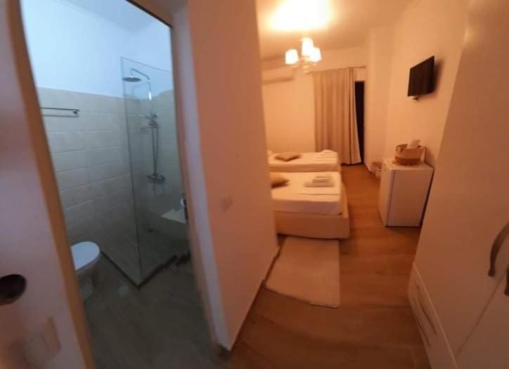 Vogklis House Hotel Qeparo Luaran gambar