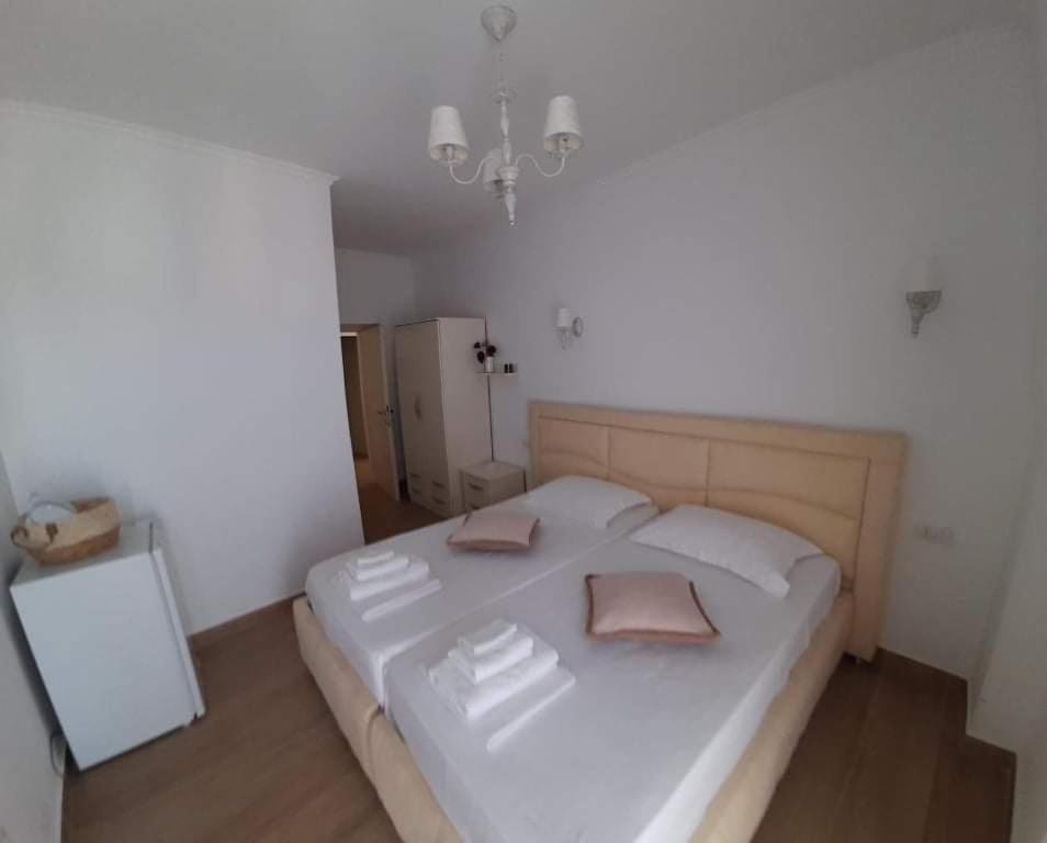 Vogklis House Hotel Qeparo Luaran gambar