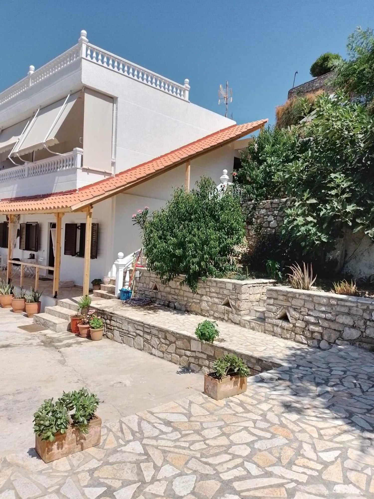 Vogklis House Hotel Qeparo Luaran gambar